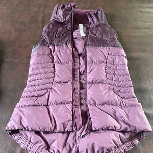 Lululemon puffer vest